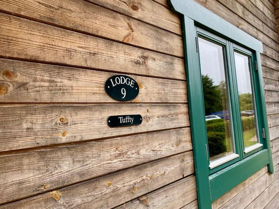 Tufty Lodge, Lake Pochard Lodge 9 سيرني الجنوبية المظهر الخارجي الصورة