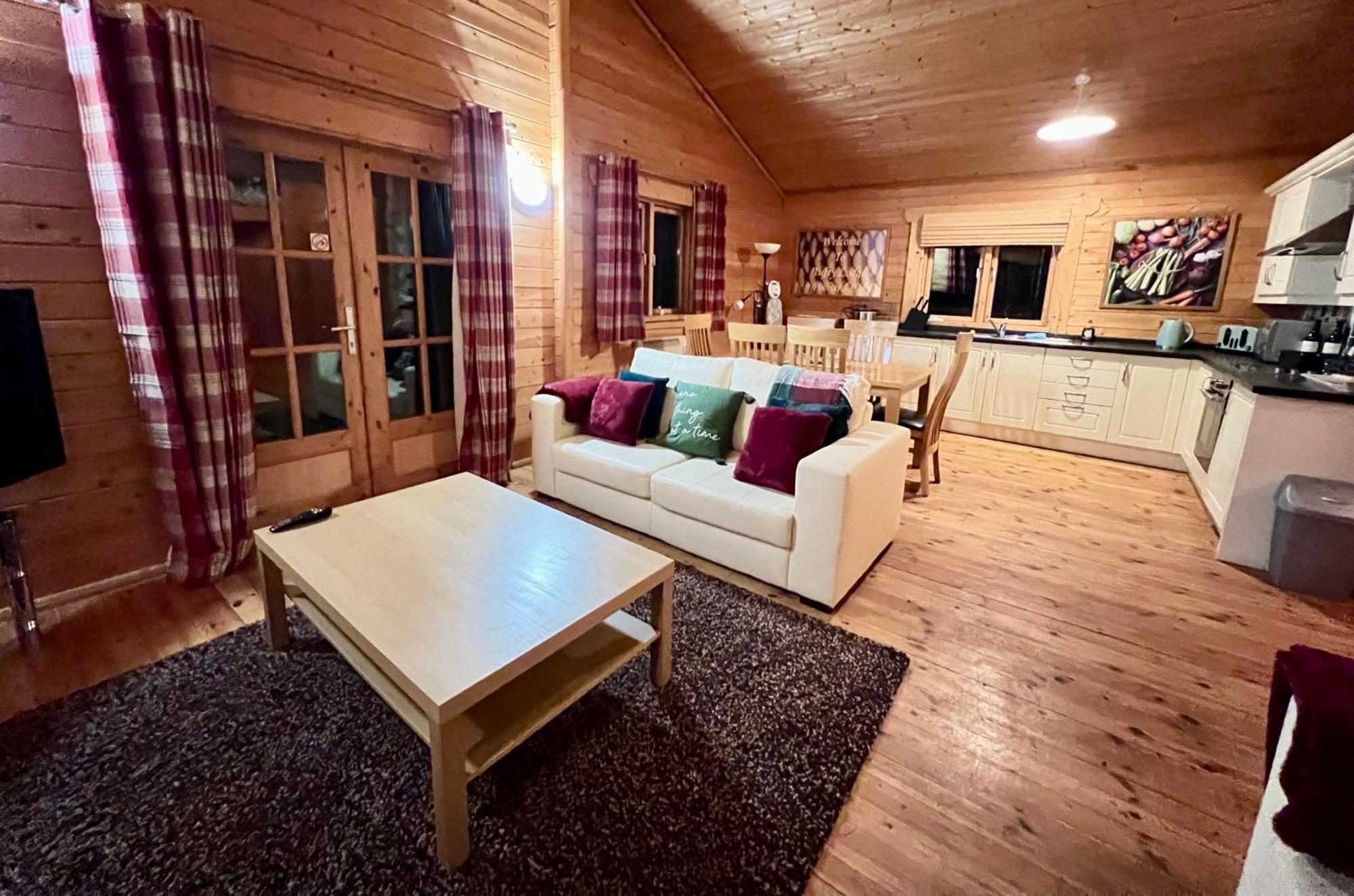 Tufty Lodge, Lake Pochard Lodge 9 سيرني الجنوبية المظهر الخارجي الصورة