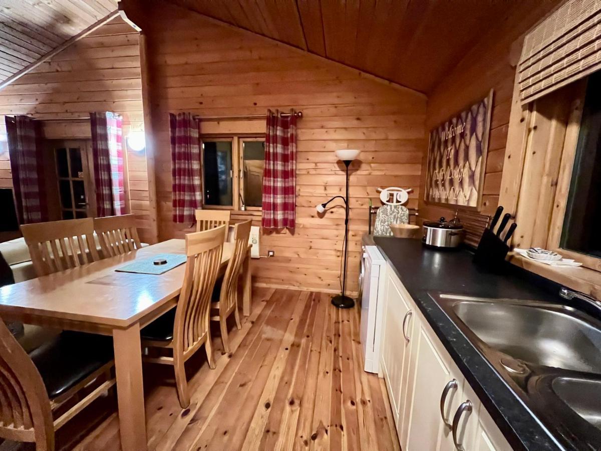 Tufty Lodge, Lake Pochard Lodge 9 سيرني الجنوبية المظهر الخارجي الصورة